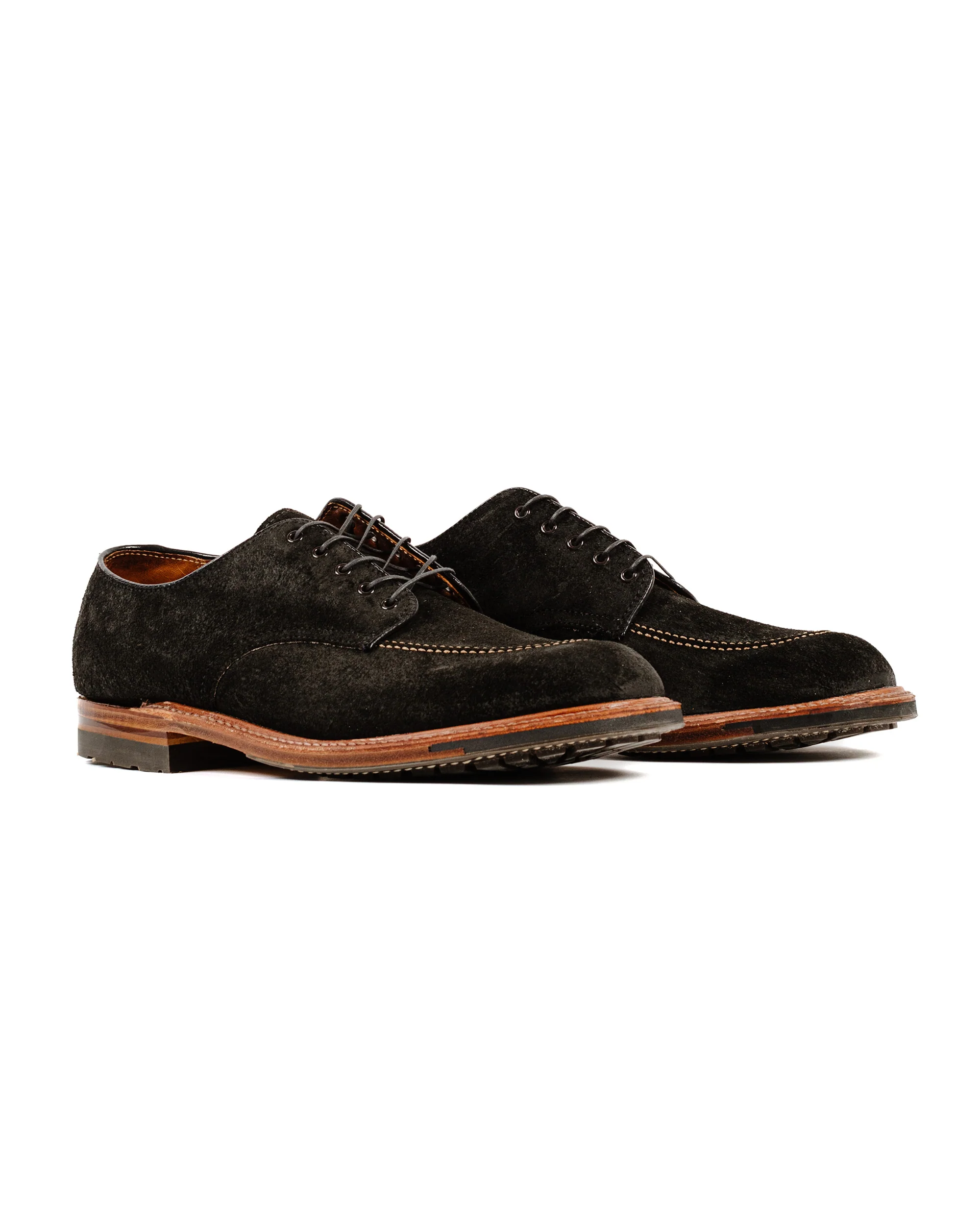 Alden Indy Shoe Reverse Earth Chamois with Commando Sole G1602C - Image 2