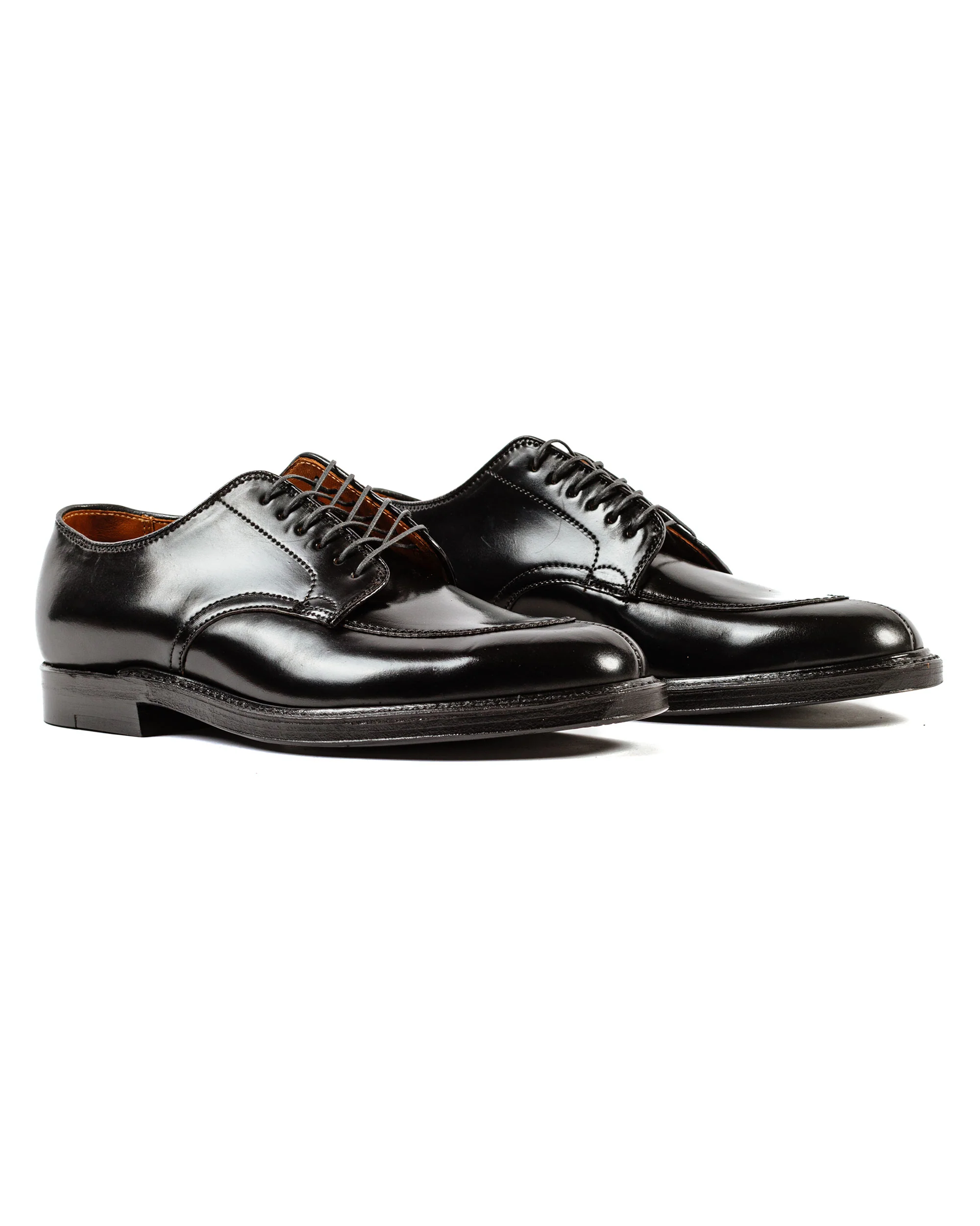Alden V Tip Blucher Black Shell Cordovan G2601 - Image 2