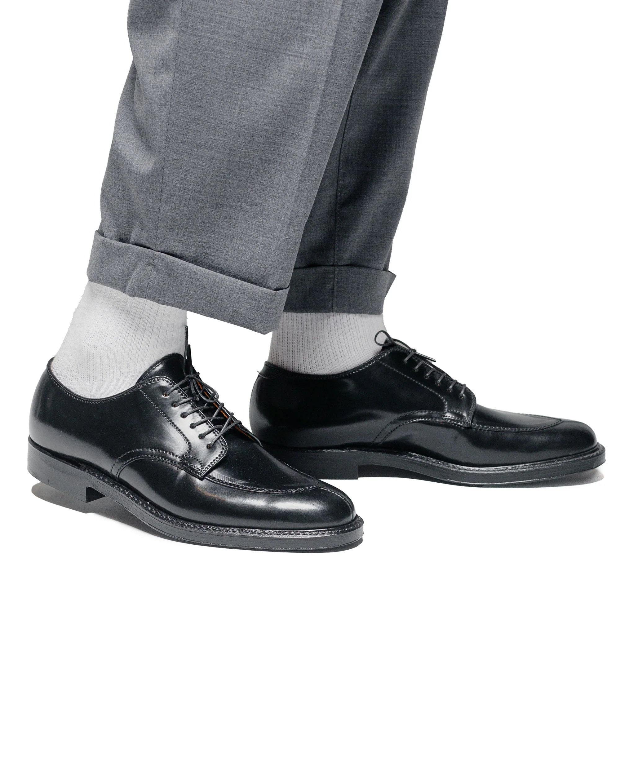 Alden V Tip Blucher Black Shell Cordovan G2601 - Image 3