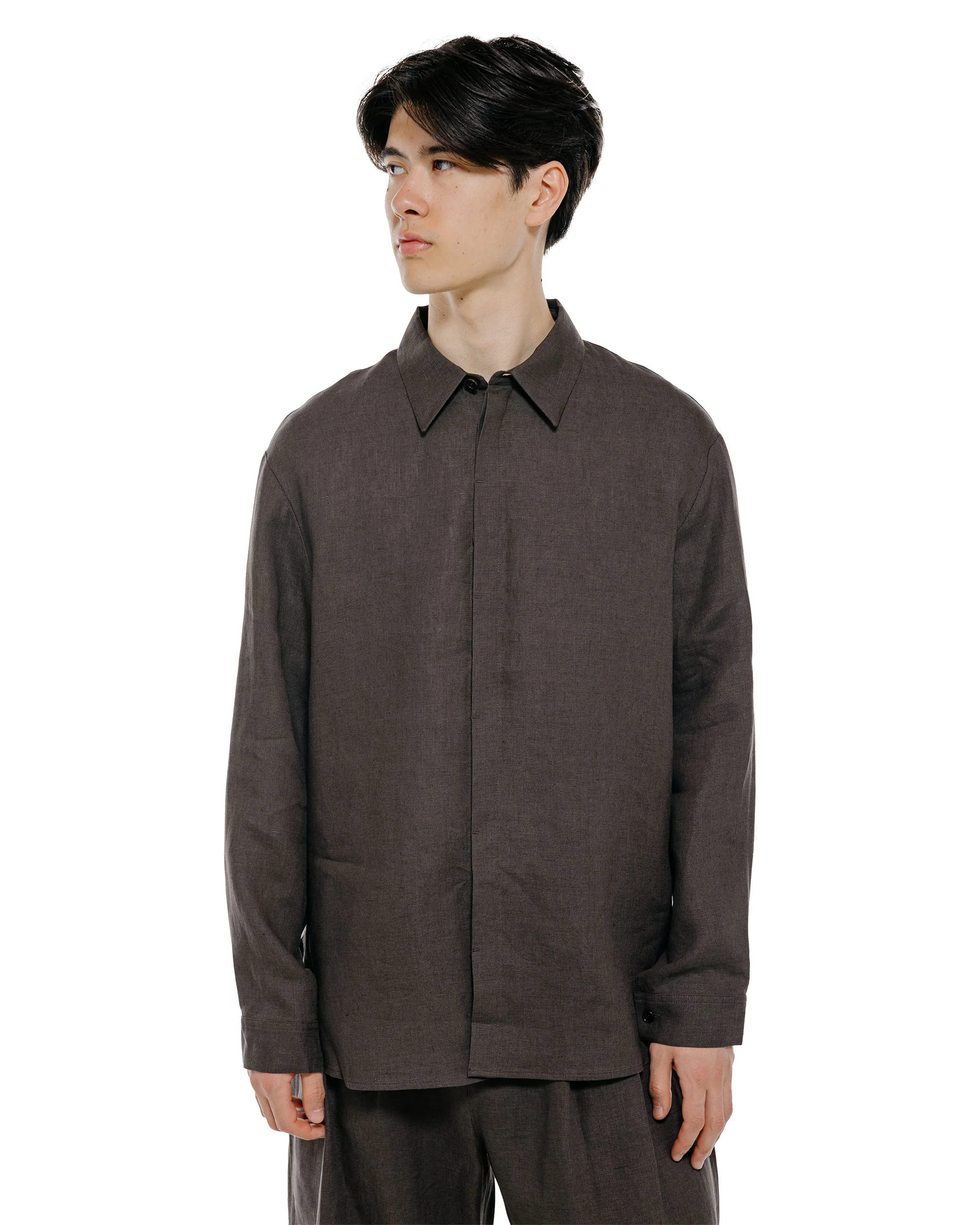 Amomento Linen Oversized Shirt Khaki Grey - Image 2