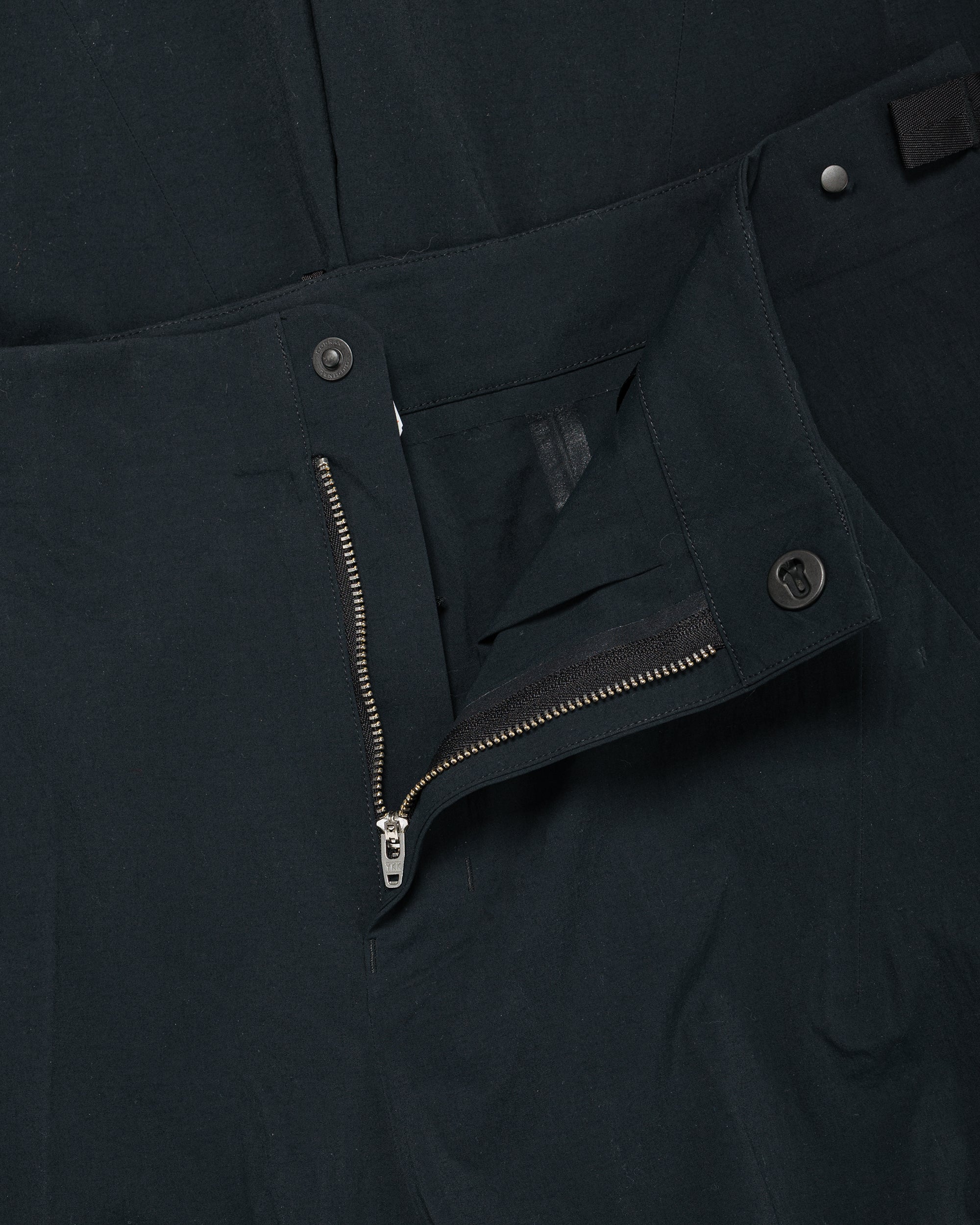 Arc'teryx Veilance Spere Cargo Pants Black - Image 7