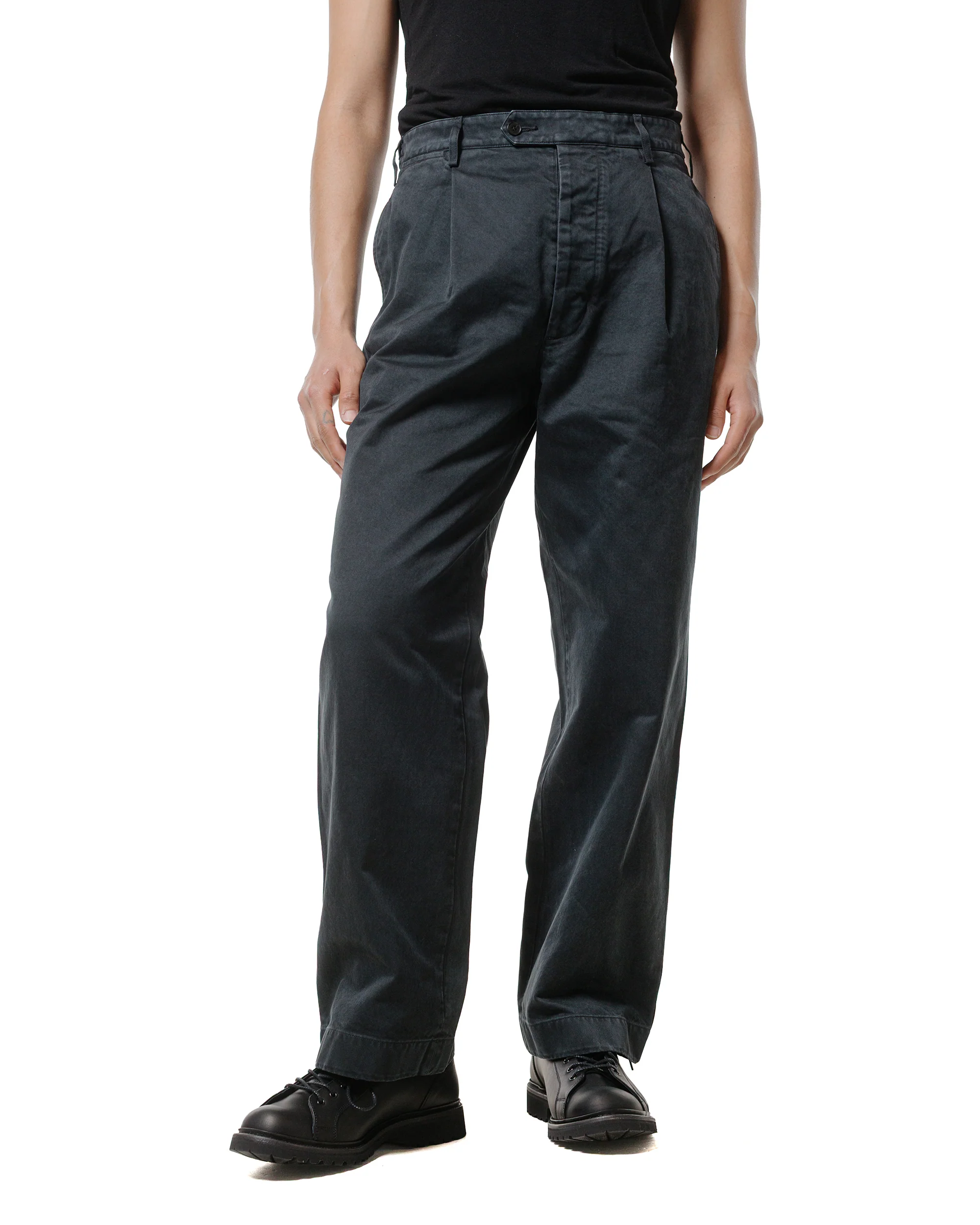 Auralee Garment Dyed Finx Chino One-Tuck Pants Black - Image 2