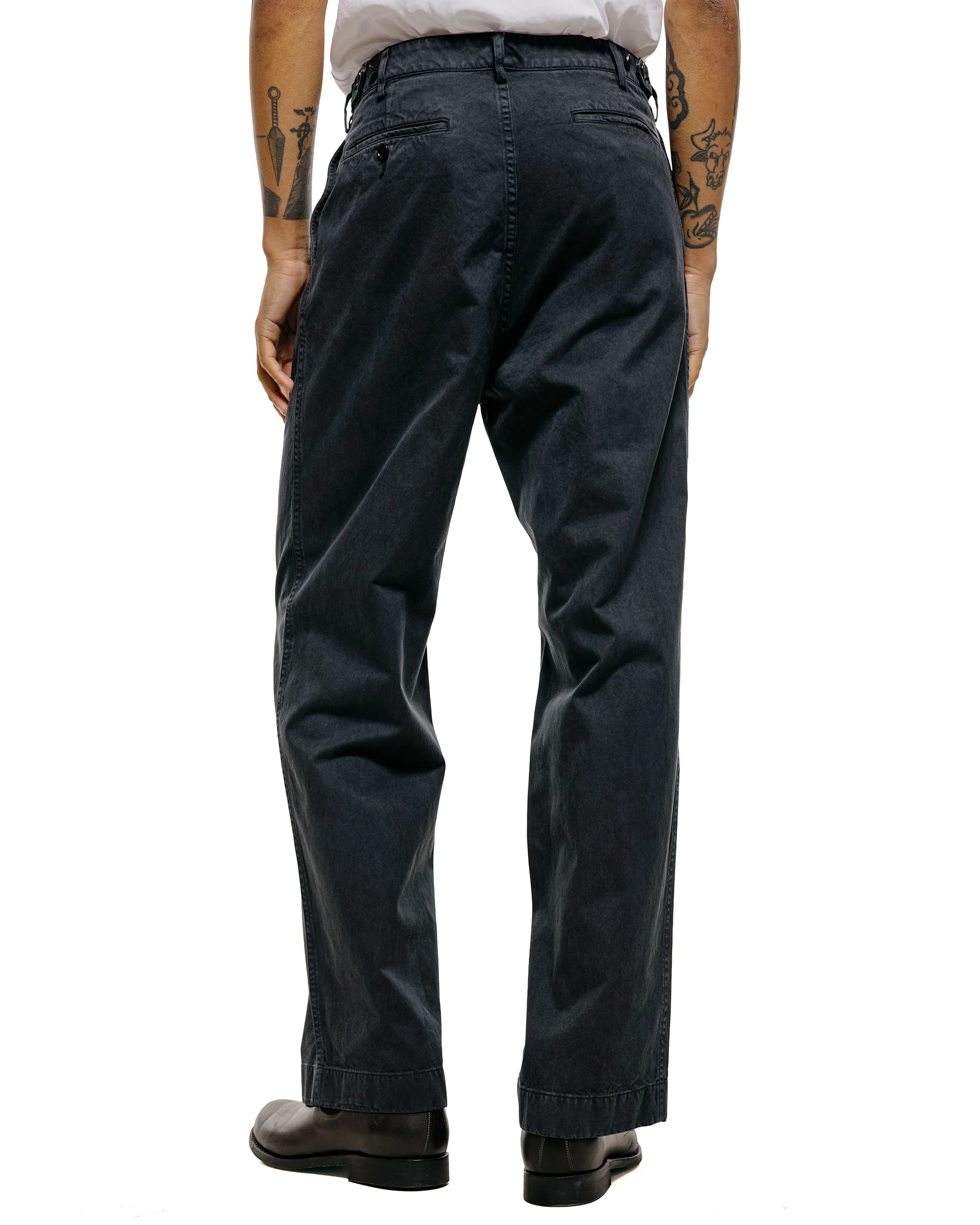 Auralee Garment Dyed Finx Light Chino One-Tuck Wide Pants Black - Image 3