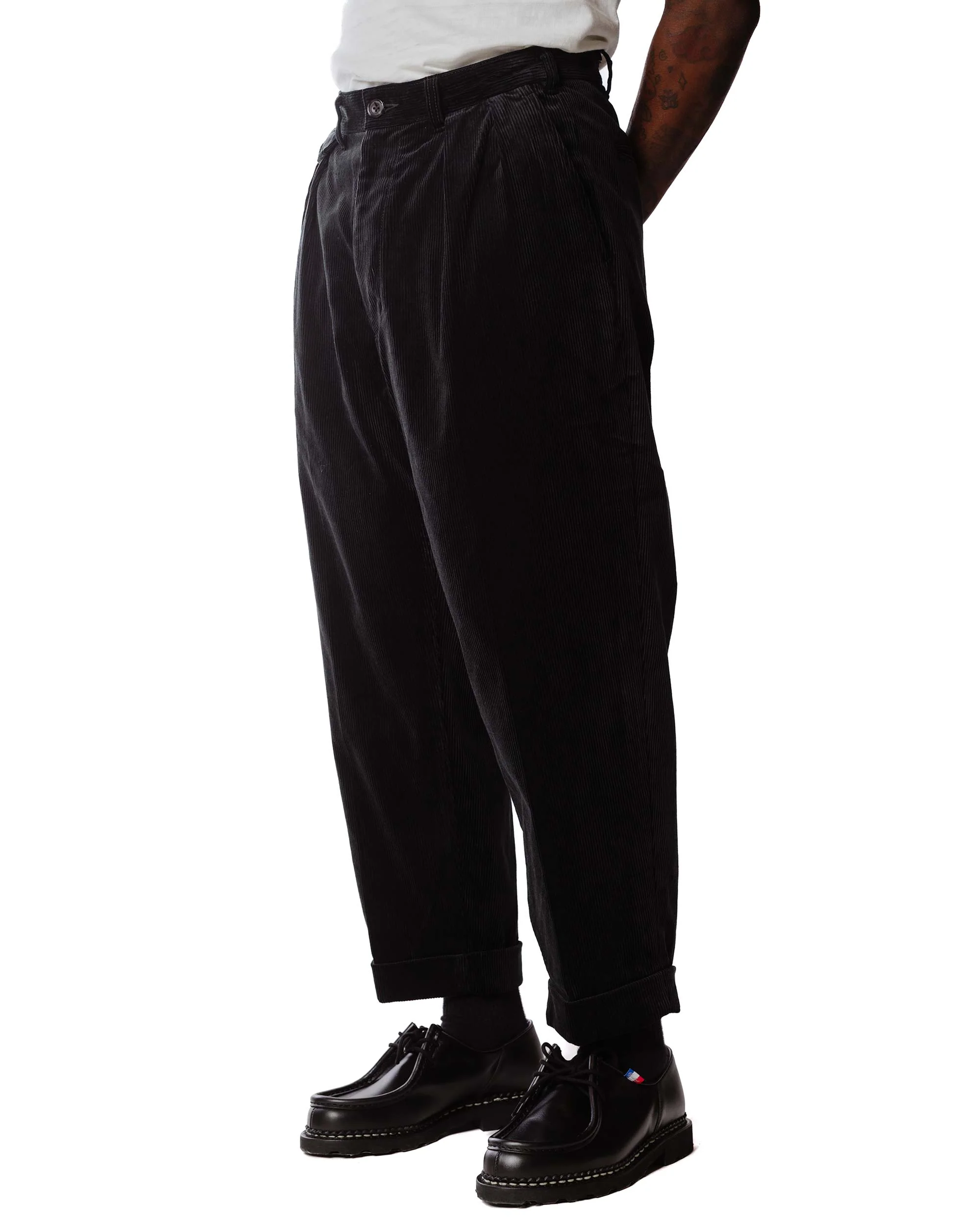 Beams Plus 2Pleats Corduroy Charcoal Grey - Image 3