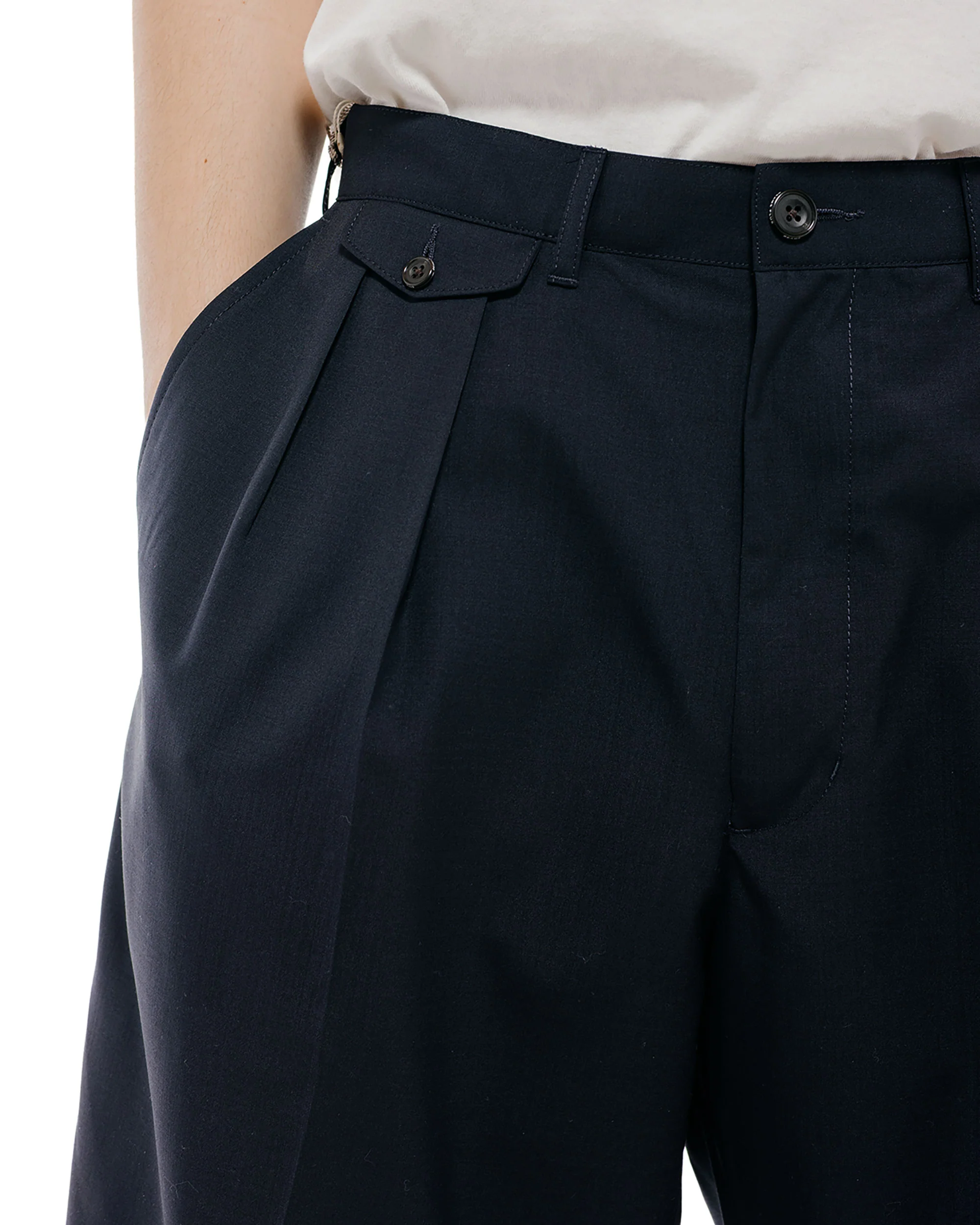 Beams Plus 2Pleats Shorts Wool Tropical Navy - Image 3
