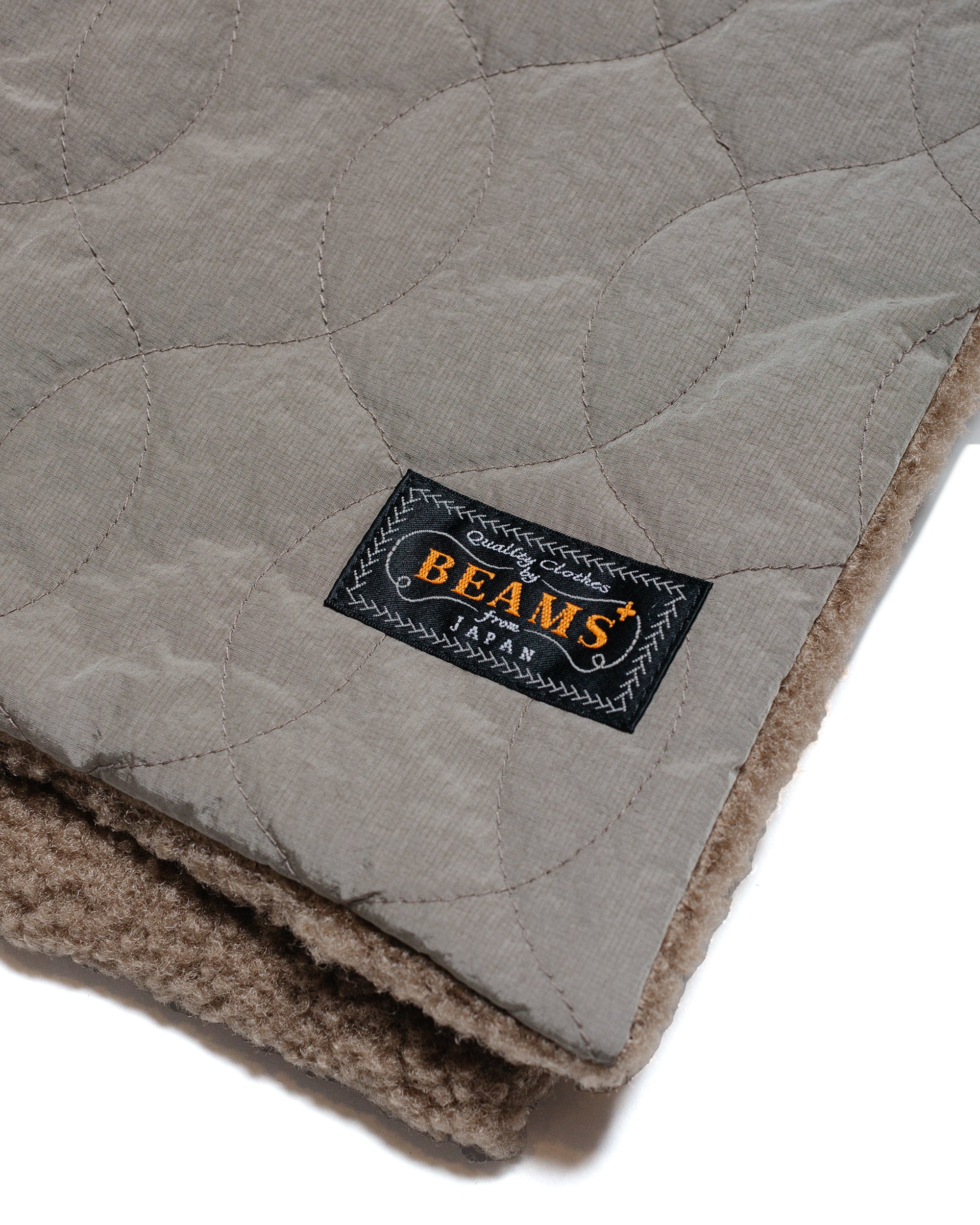 Beams Plus Muffler Boa Quilt Khaki - Image 3