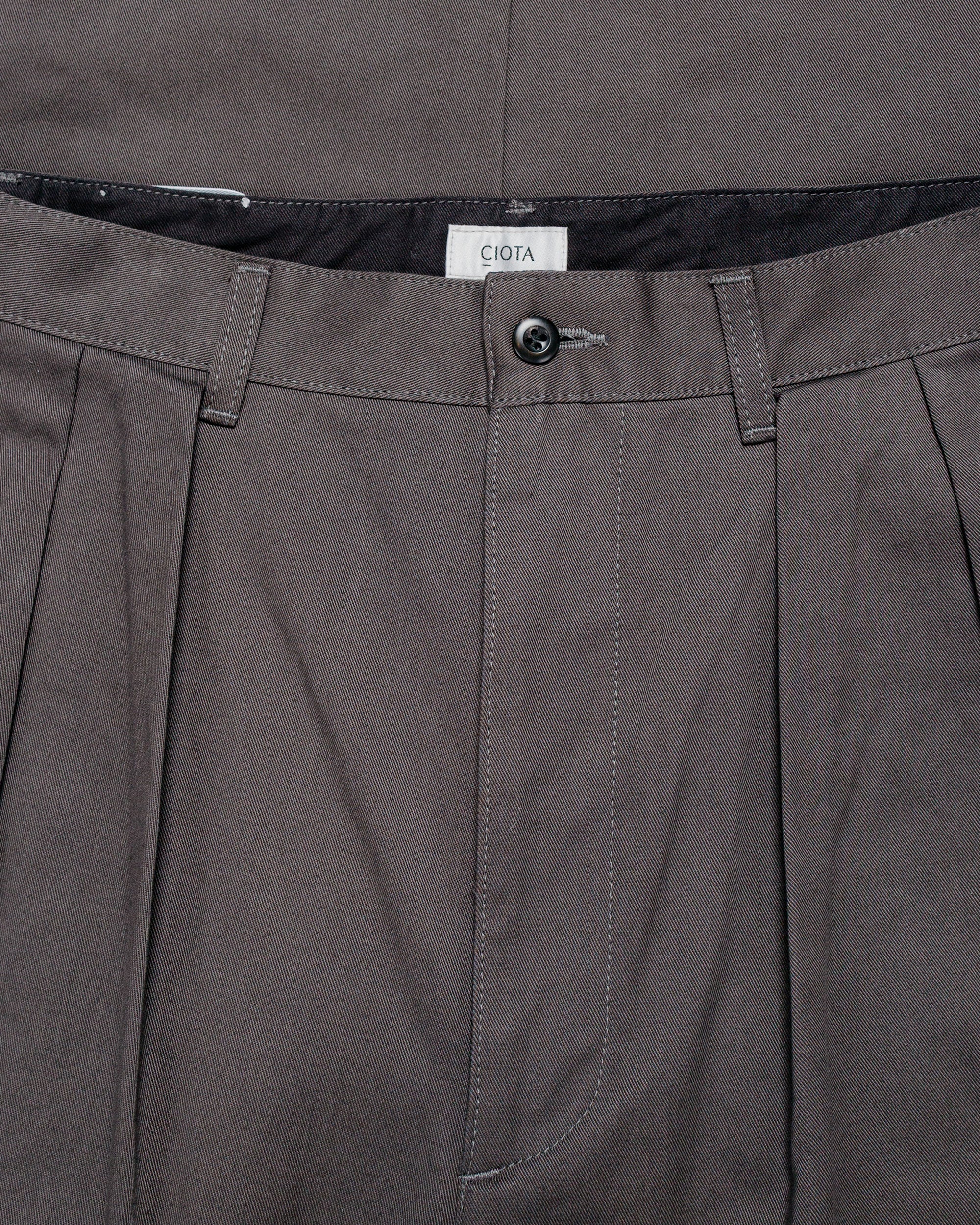 CIOTA 2 Tuck Chino Cloth Pants (Stone Wash) Charcoal Grey - Image 5