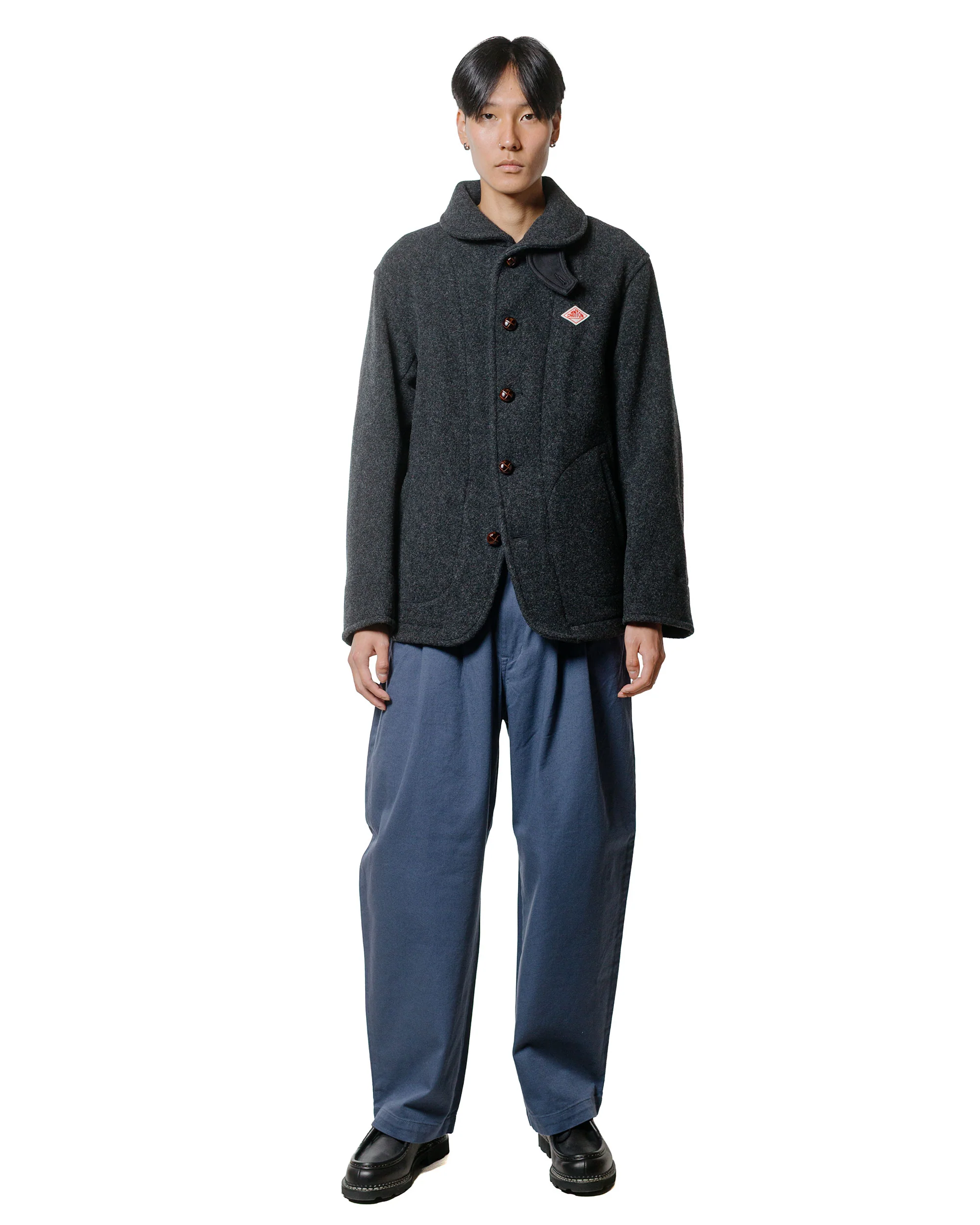 Danton 10/- Loose Chino Tuck Pants Blue - Image 4