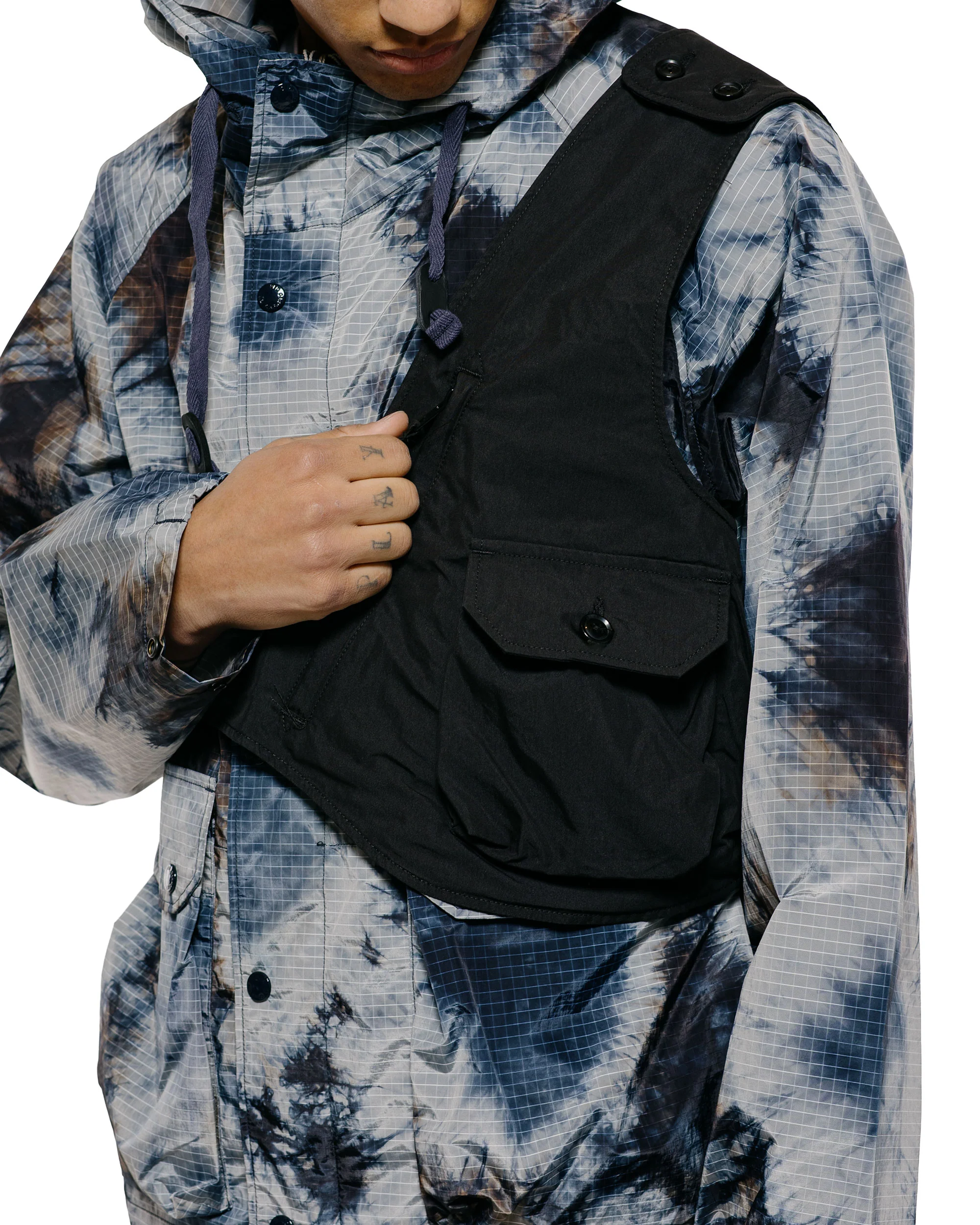 Engineered Garments Shoulder Vest Black Lt.Weight Nyco Poplin - Image 2