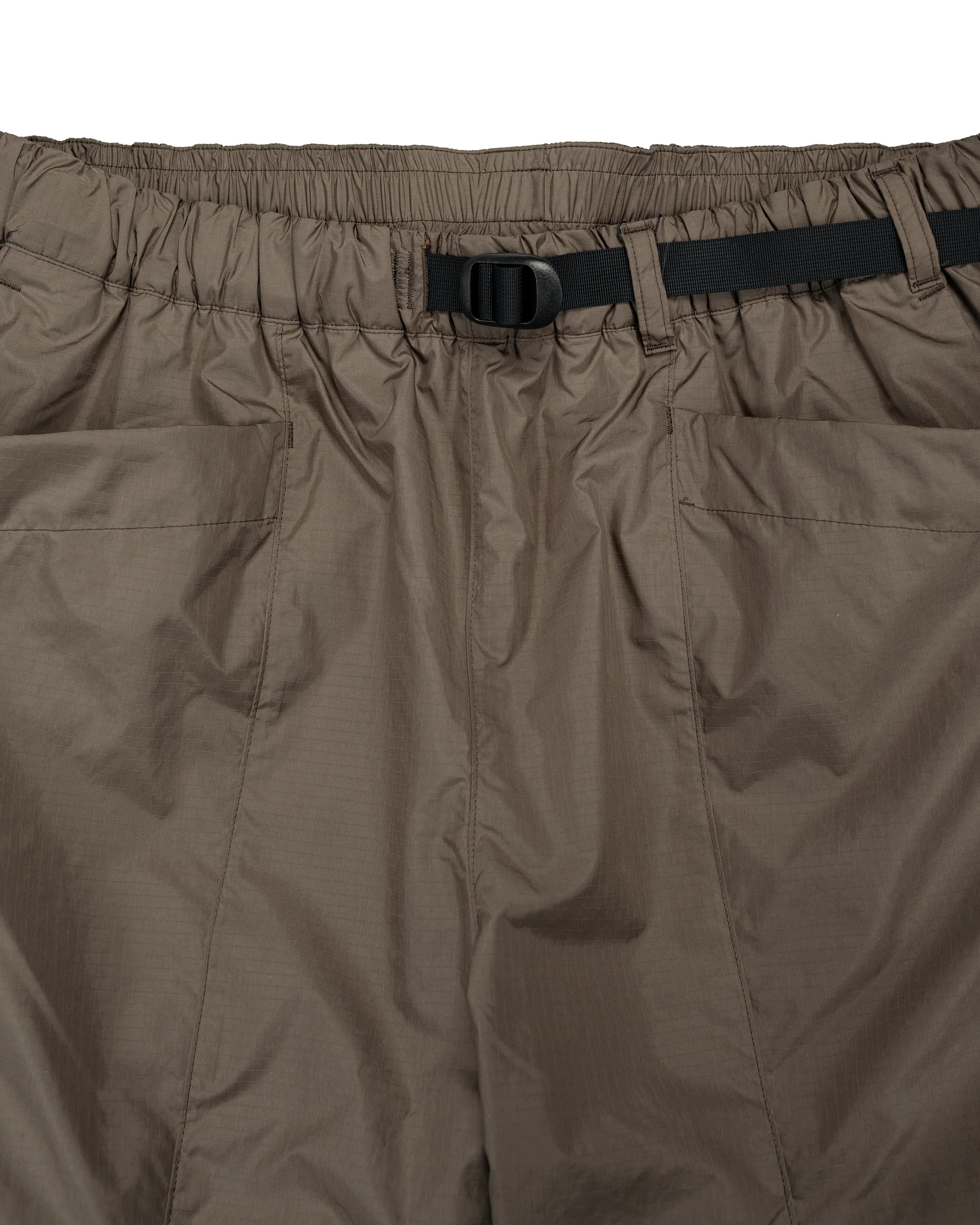 Goldwin Rip-stop Shorts Sand Land - Image 5
