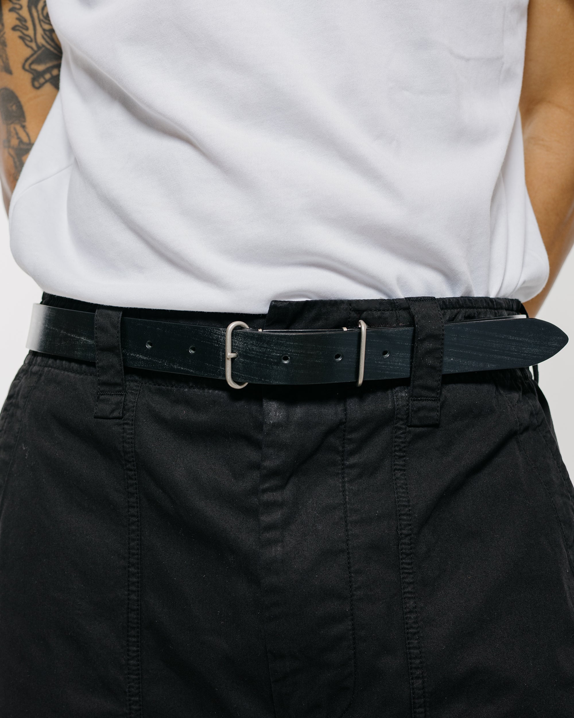 Margaret Howell Minimal Buckle Belt Full Grain Bridle Leather Black - Image 2