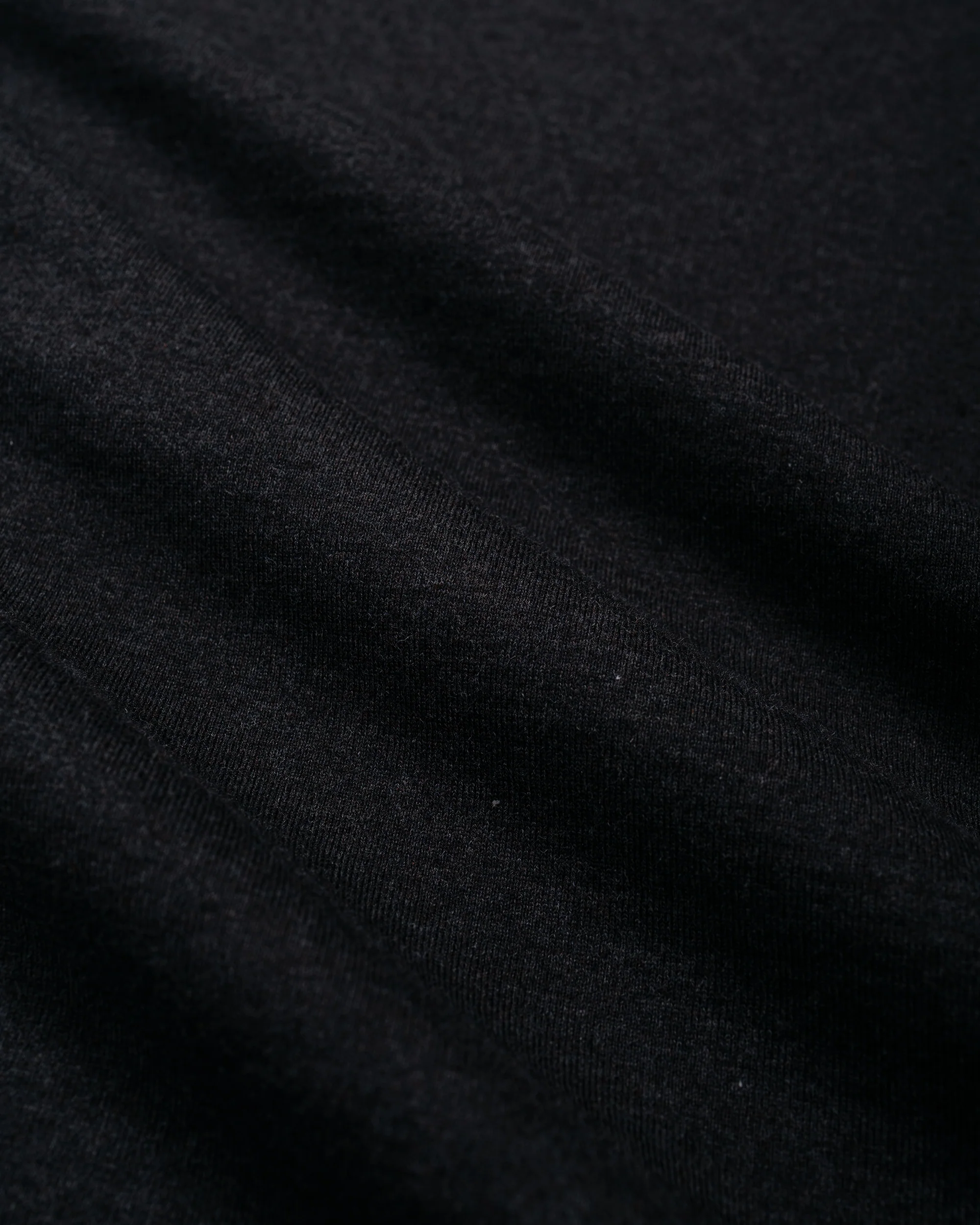 marka Narrow Piping Tee 40/2 Organic Cotton Knit Heather Black - Image 4