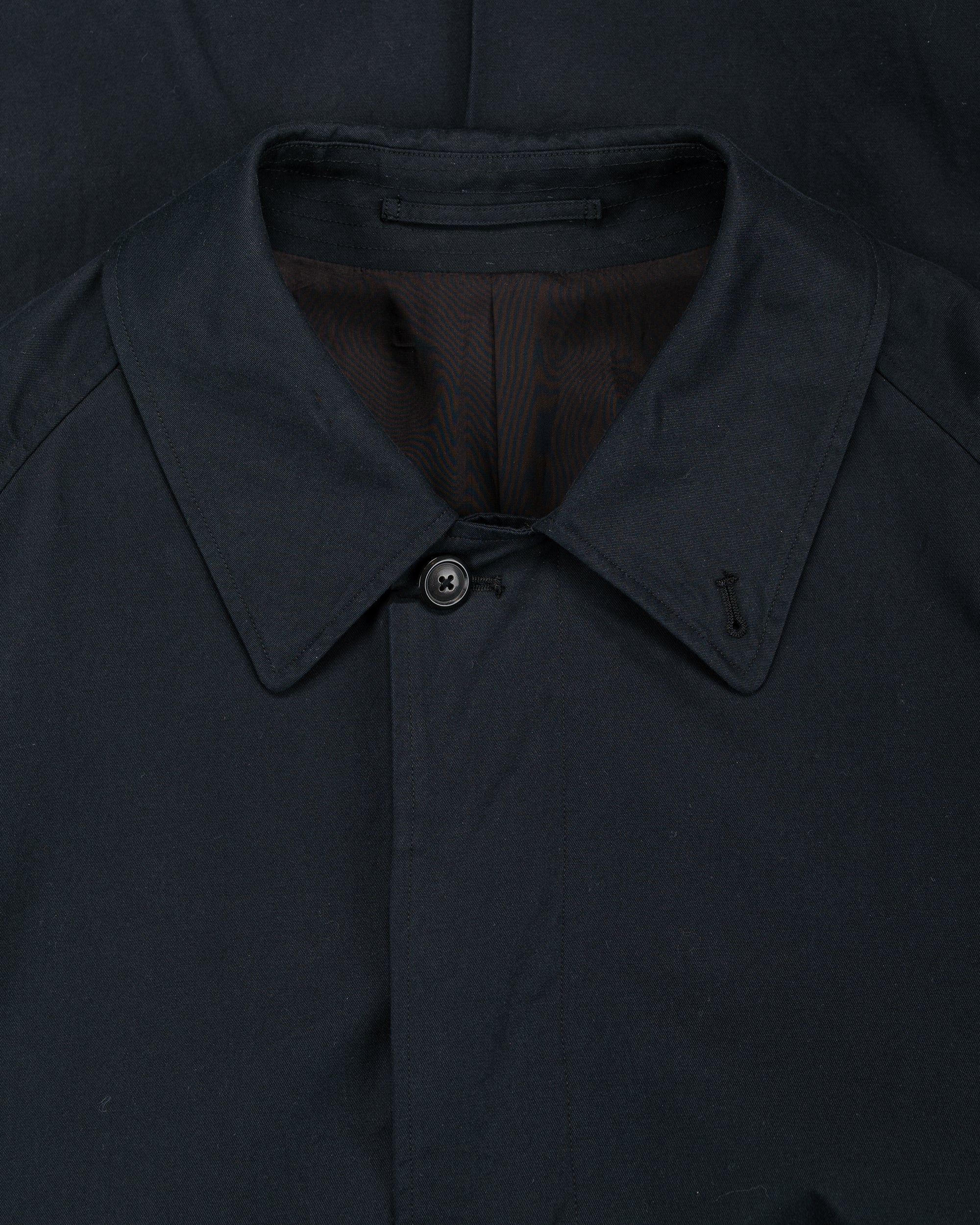 marka Raglan Sleeve Coat Organic 60/2 Gabardine Bio Black - Image 5