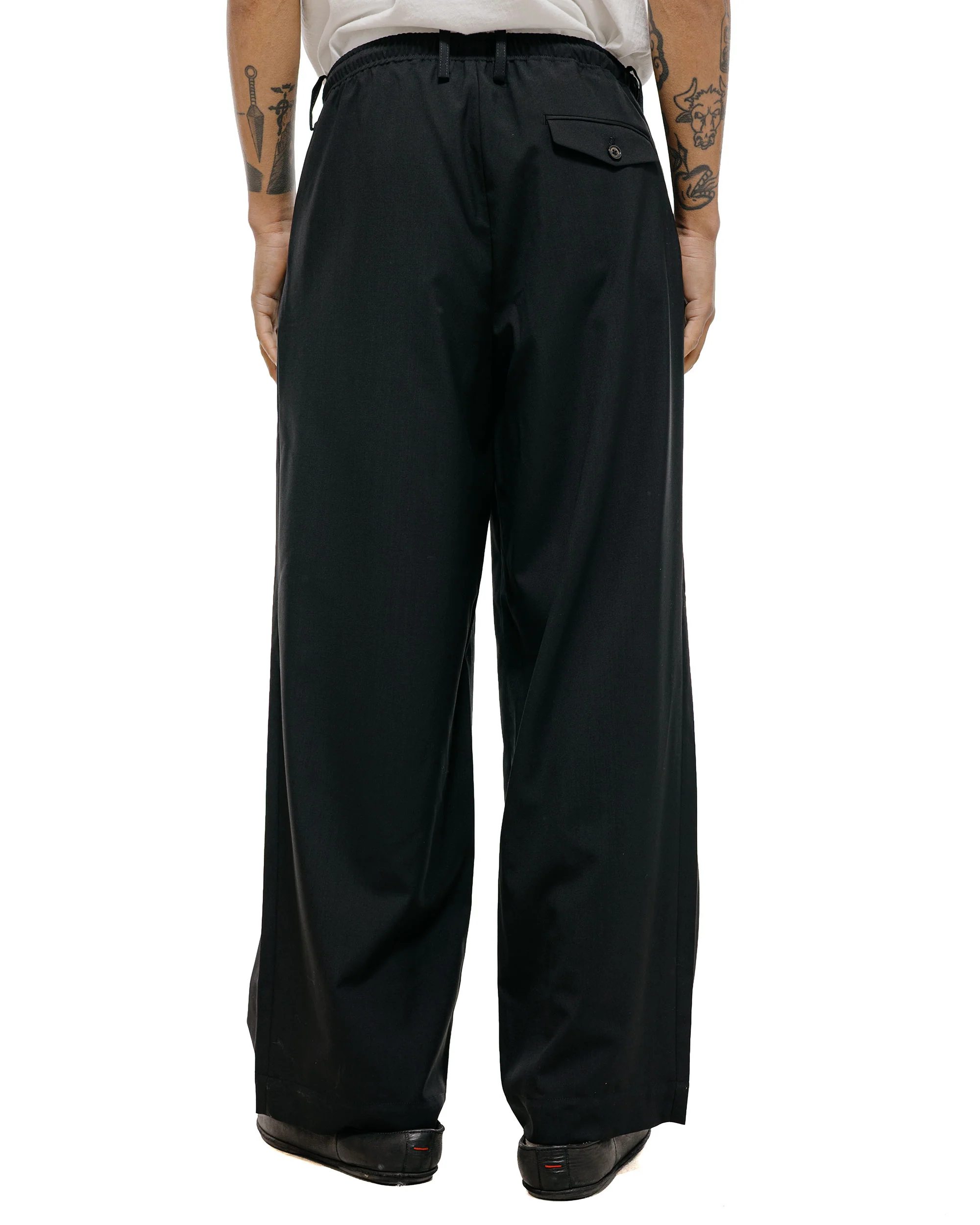 MARKAWARE Triple Pleated Easy Trousers Organic Wool 2/80 Tropical Black - Image 4