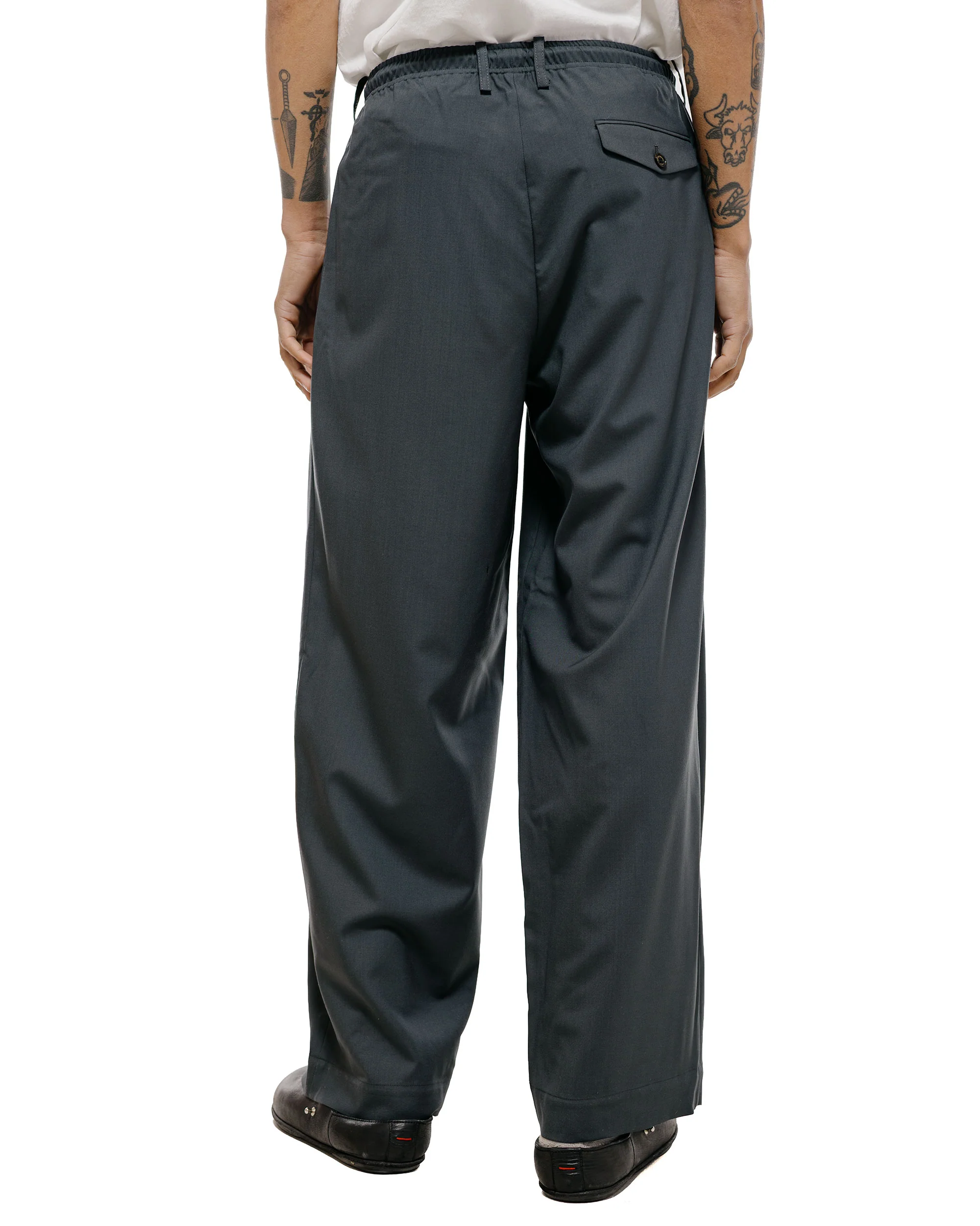 MARKAWARE Triple Pleated Easy Trousers Organic Wool 2/80 Tropical Charcoal - Image 4