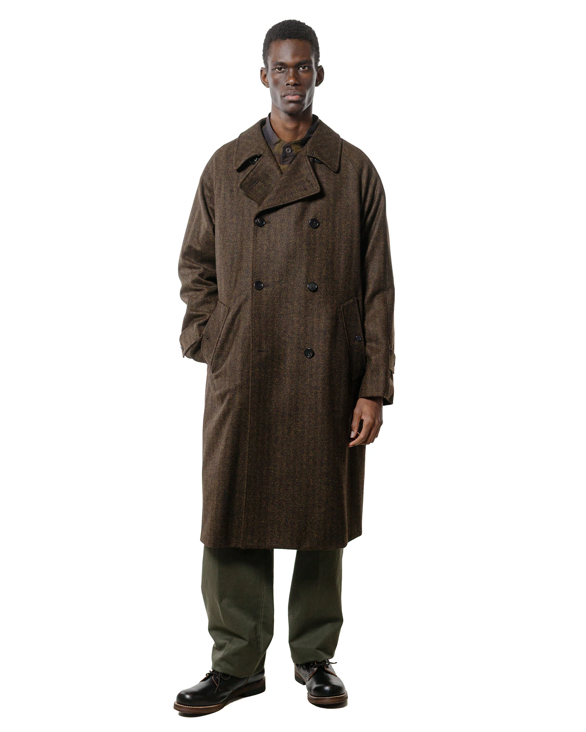 NEAT Chino Fade Olive - Image 4
