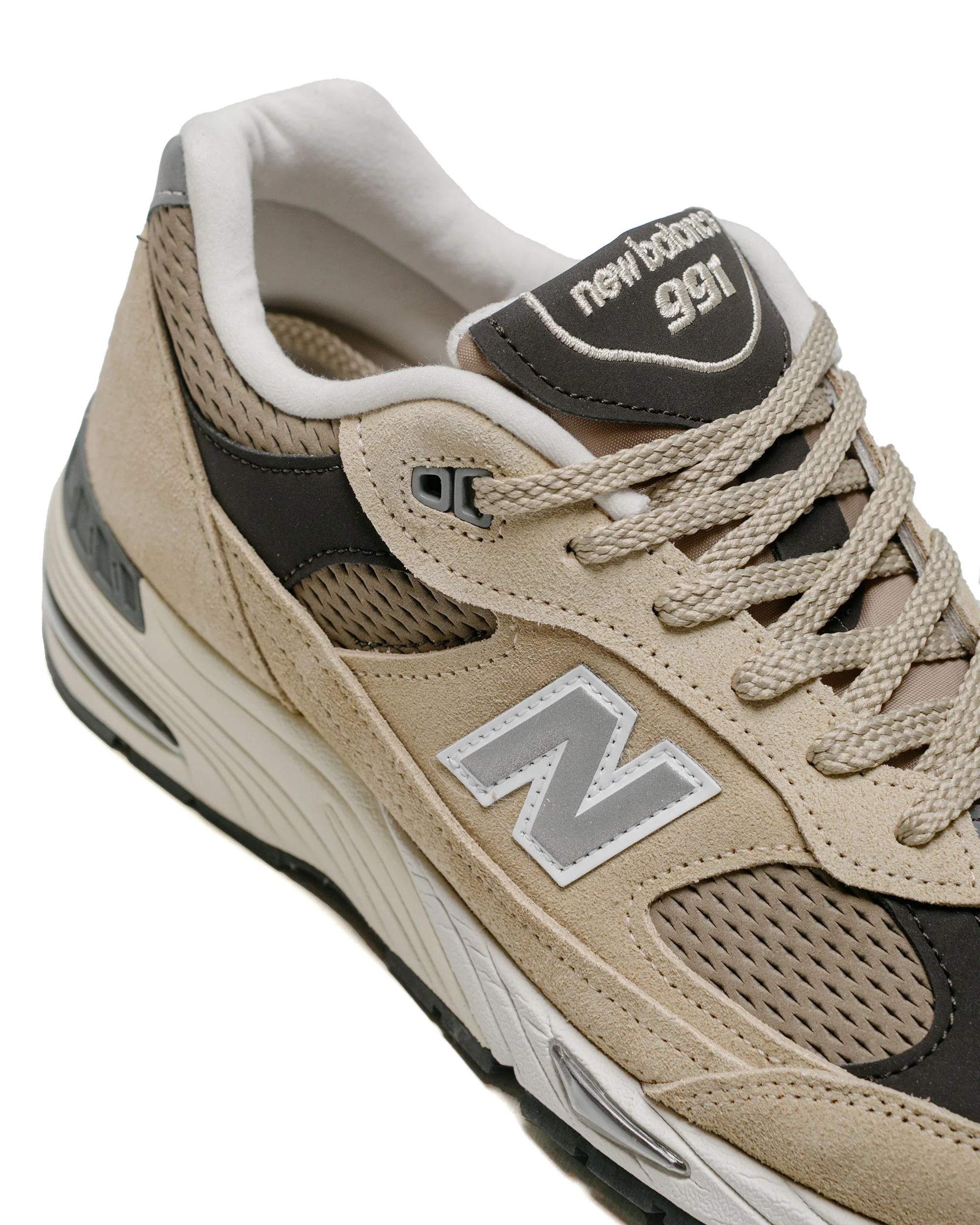 New Balance M991CGB Pale Khaki - Image 3