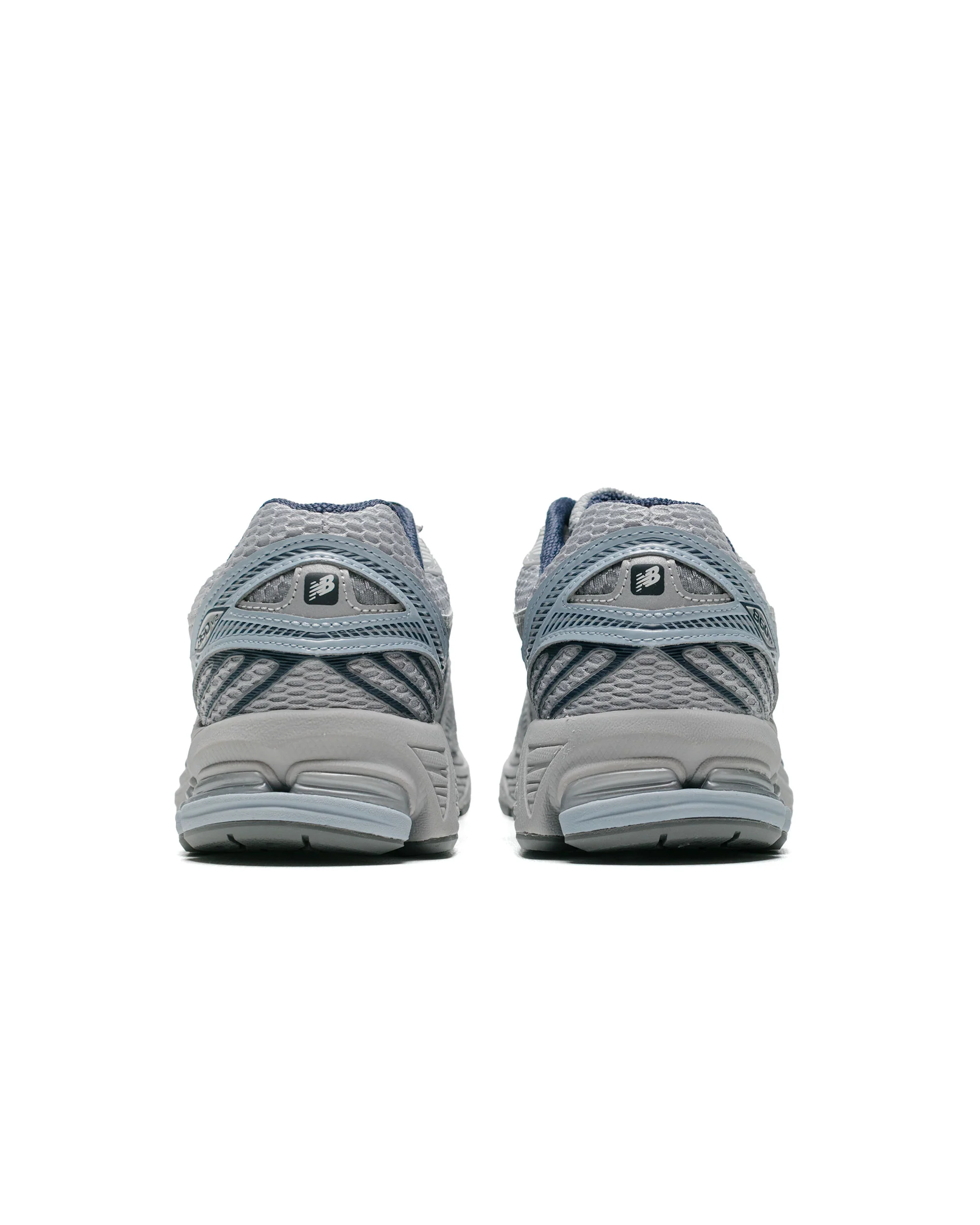 New Balance ML860BB2 Arctic Grey - Image 4