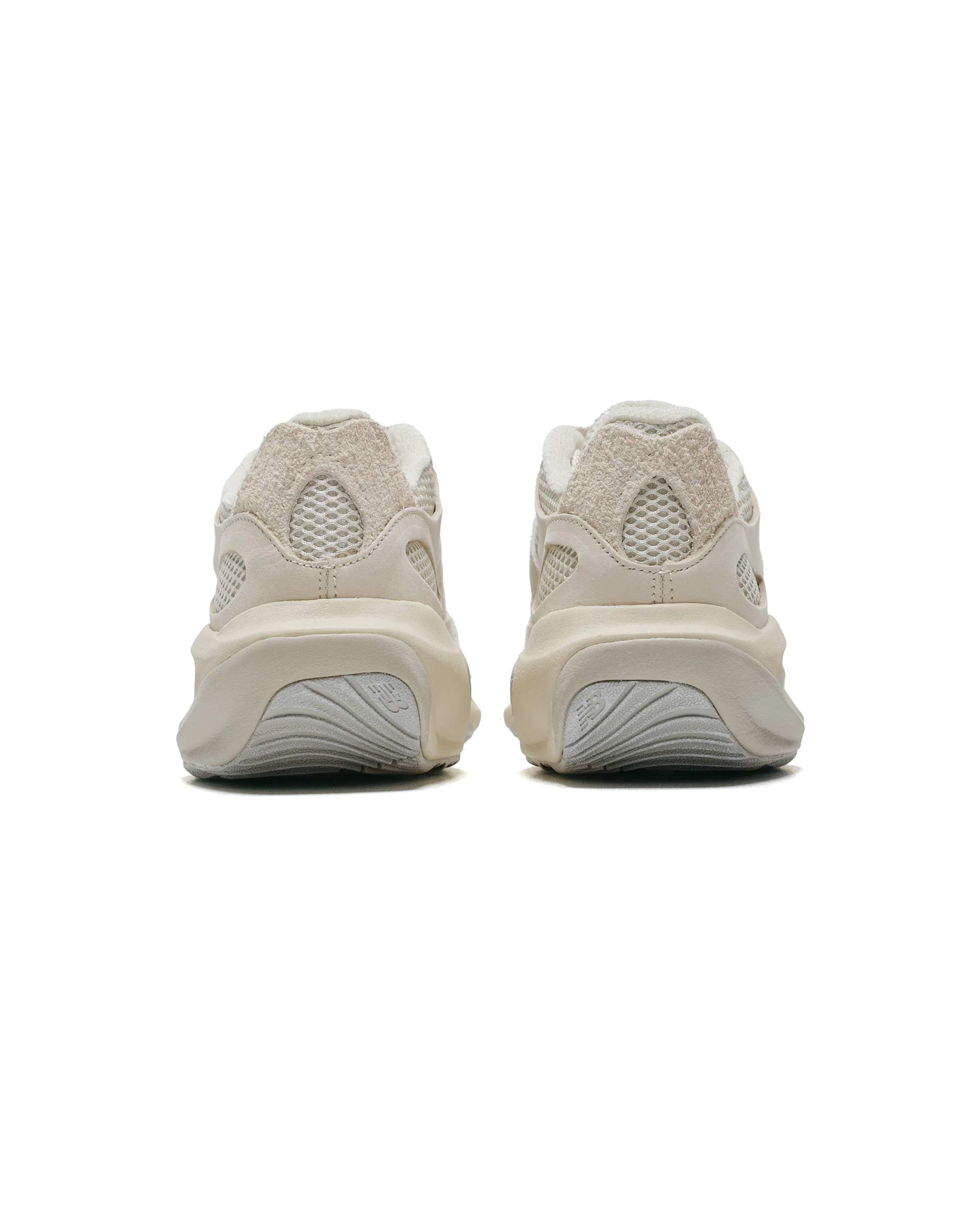 New Balance x Auralee UWRPDAE Warped Runner Beige/Grey - Image 4