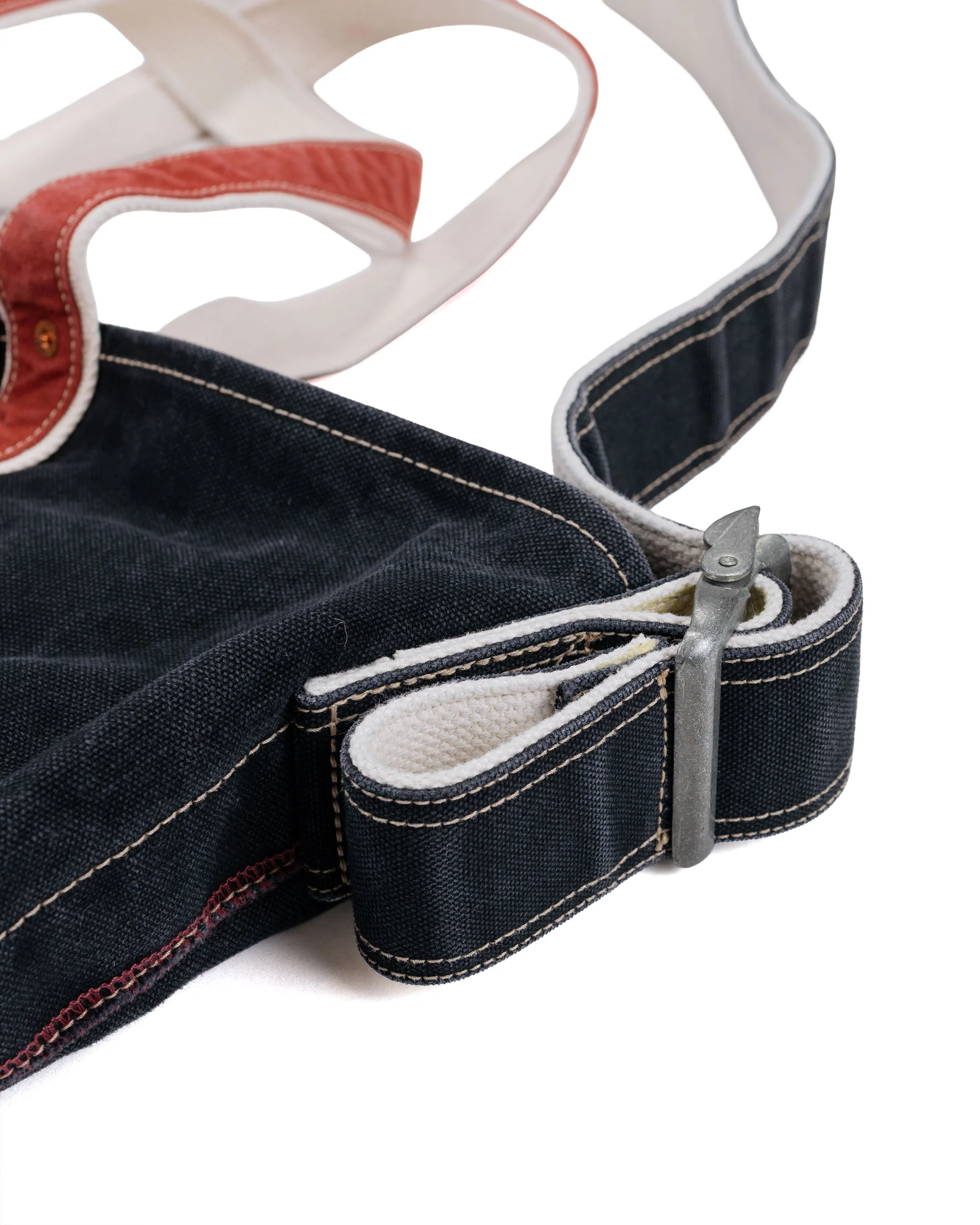 NICENESS L.Lesh Canvas Shoulder Bag Strap Black/Red - Image 6