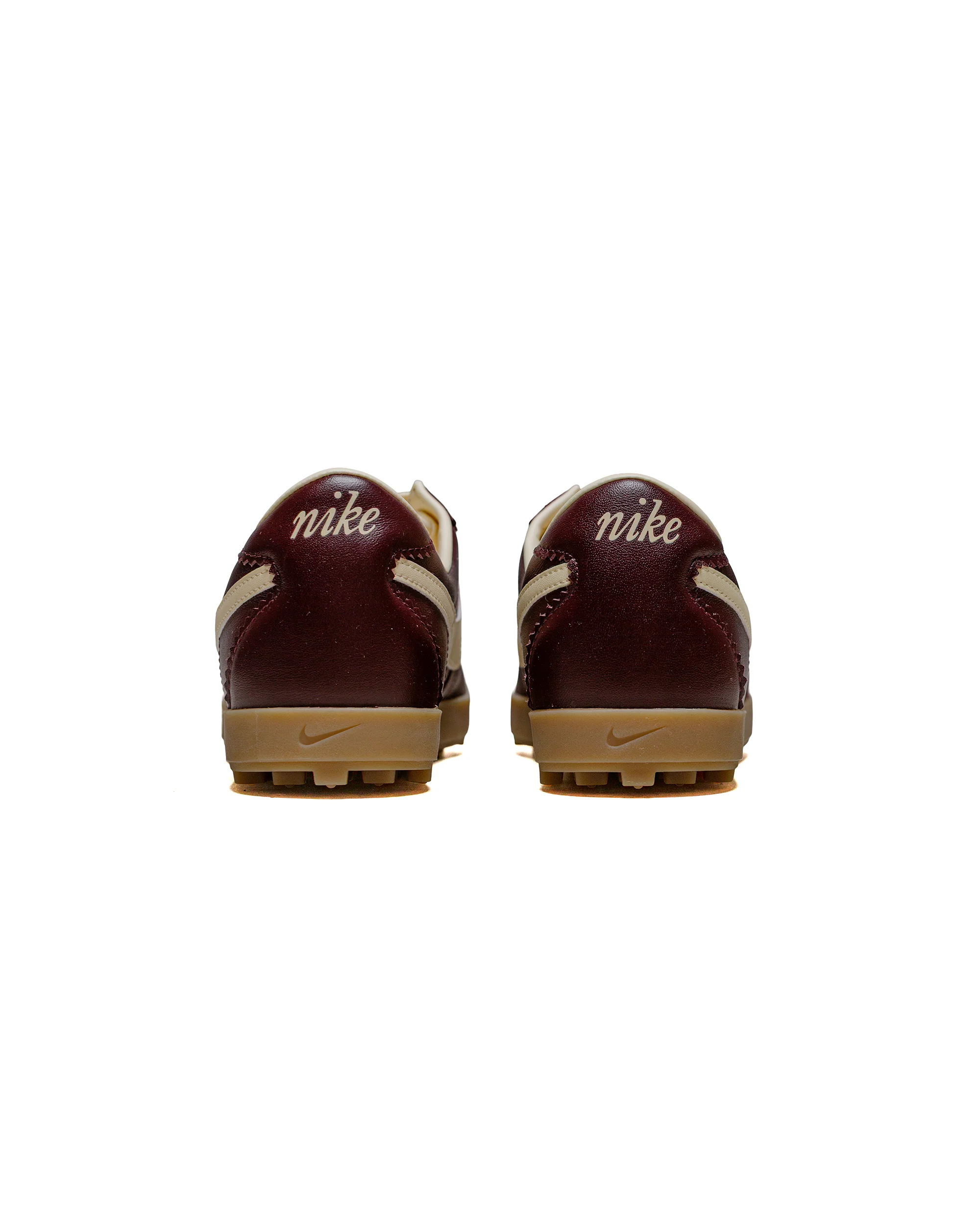 Nike Astrograbber QS Burgundy Crush/Black Muslin-Sail - Image 4