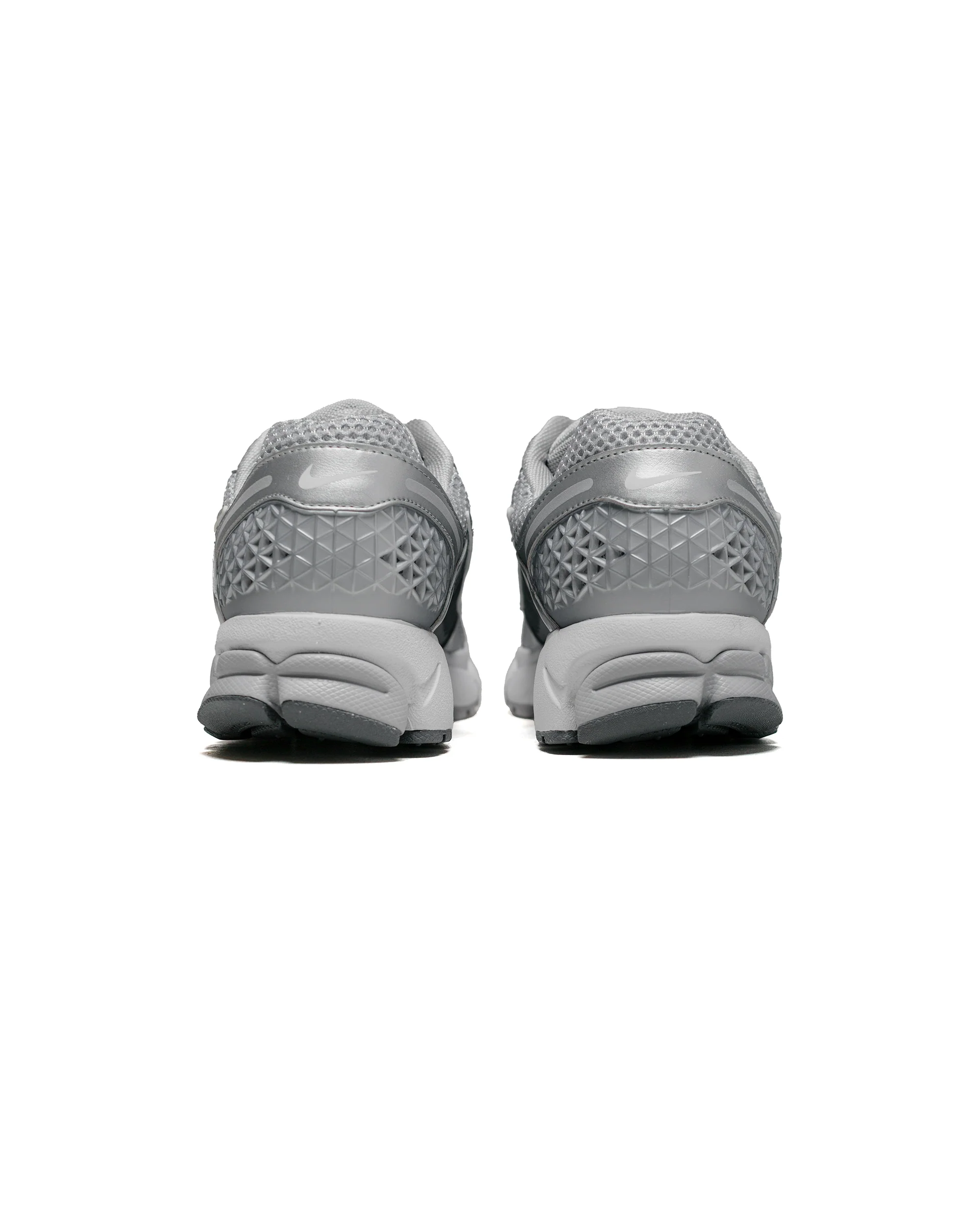 Nike Zoom Vomero 5 Wolf Grey/Metallic Silver/Cool Grey/White - Image 4