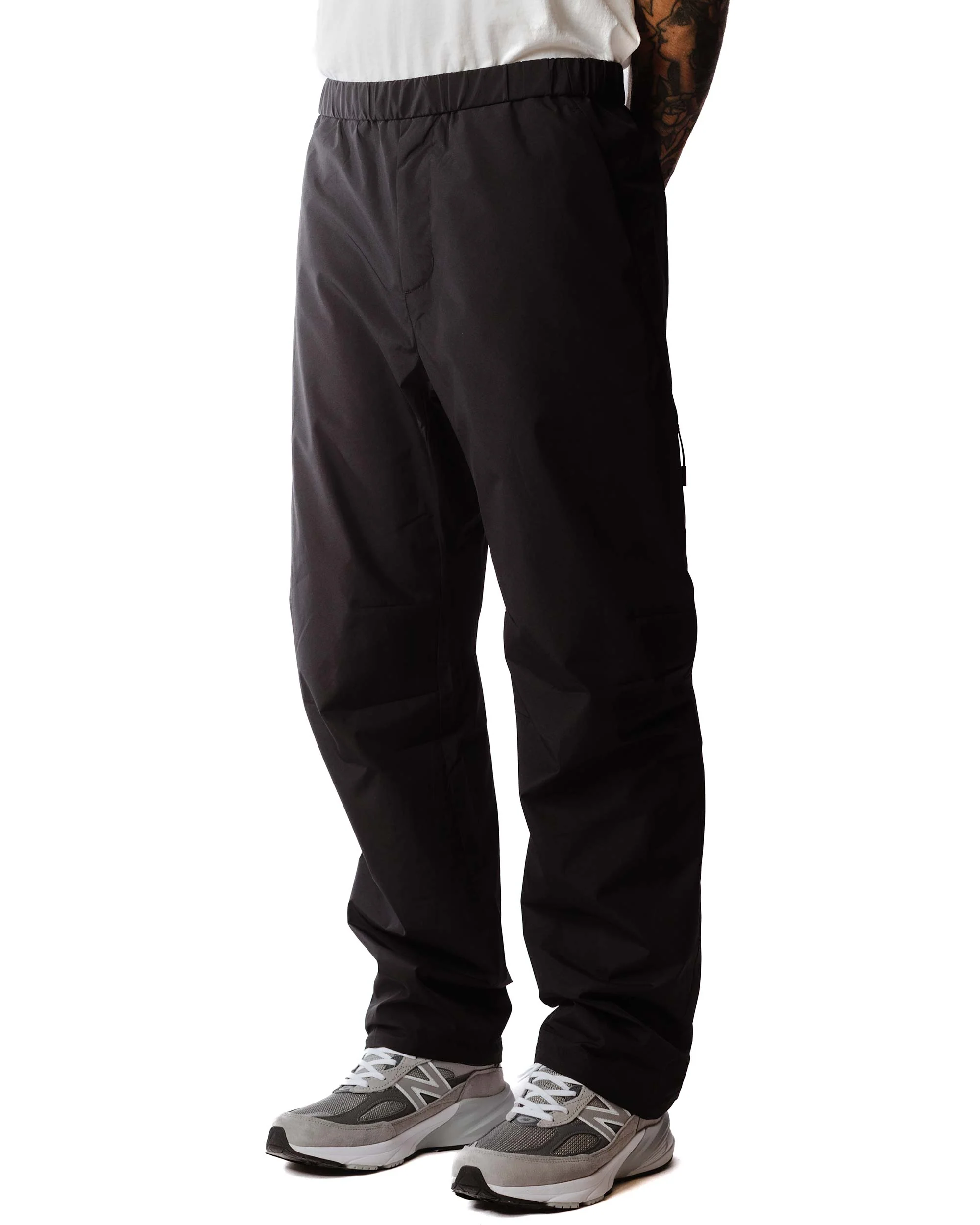 Norse Projects Alvar Gore-Tex Infinium Tech Trouser Black - Image 3