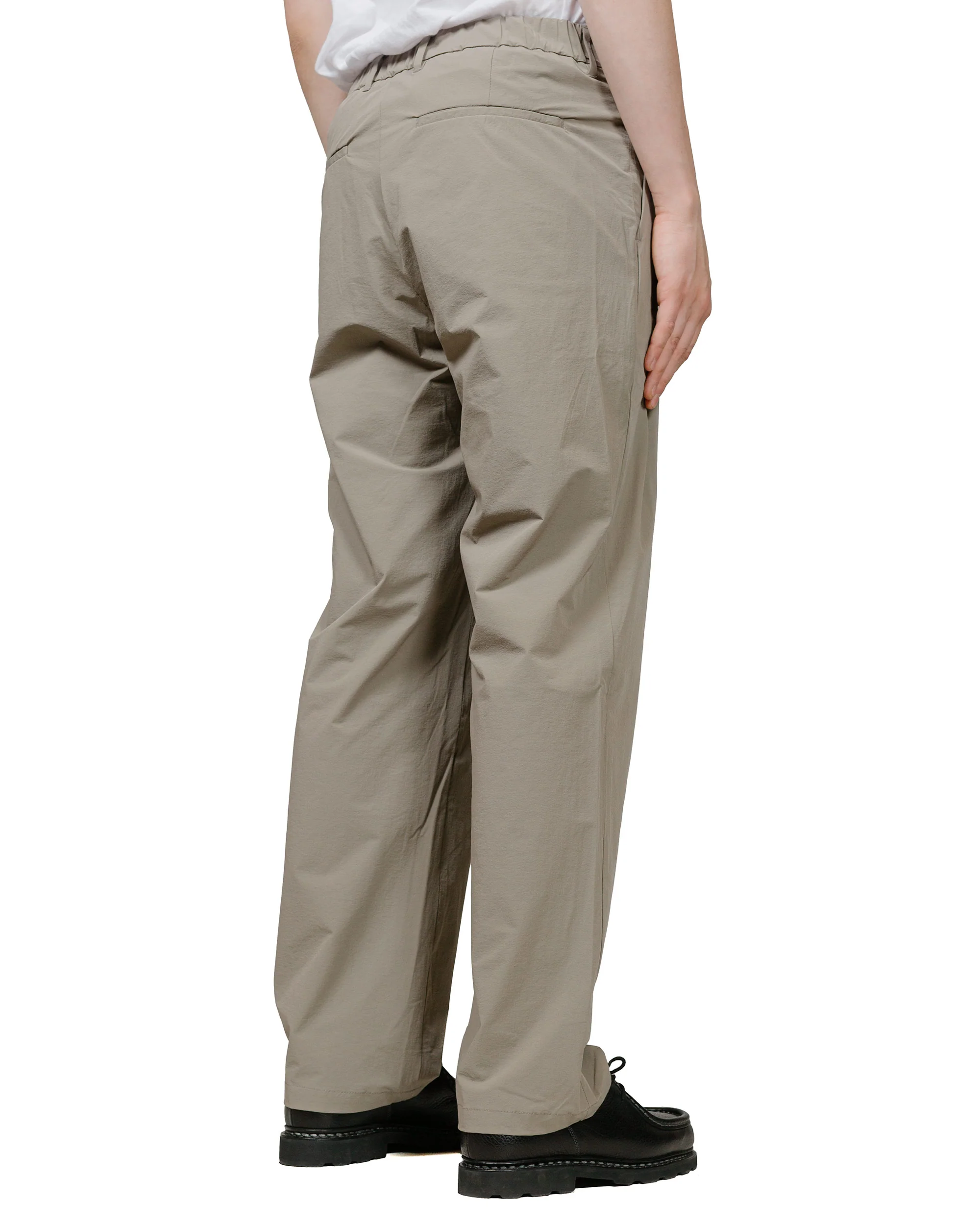 Norse Projects Benn Travel Light Pants Concrete Grey - Image 3