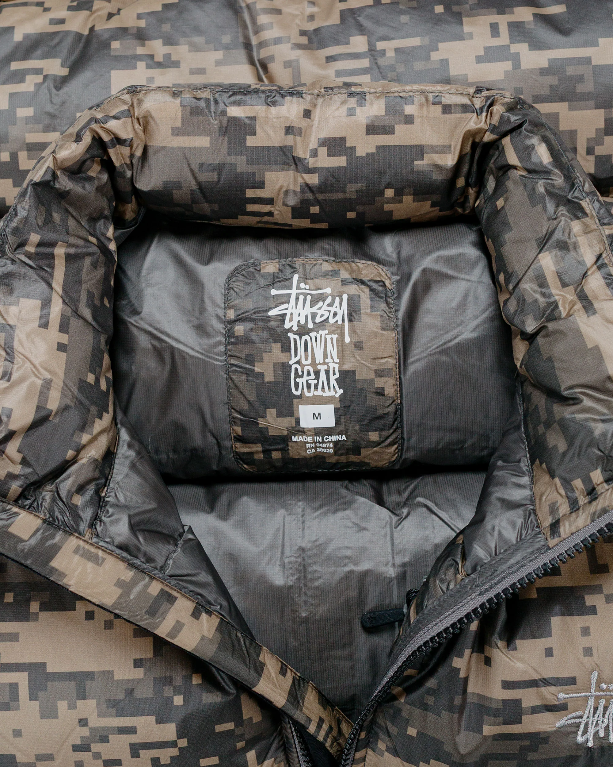 Stüssy Micro Ripstop Down Jacket Jet Digi Camo - Image 5